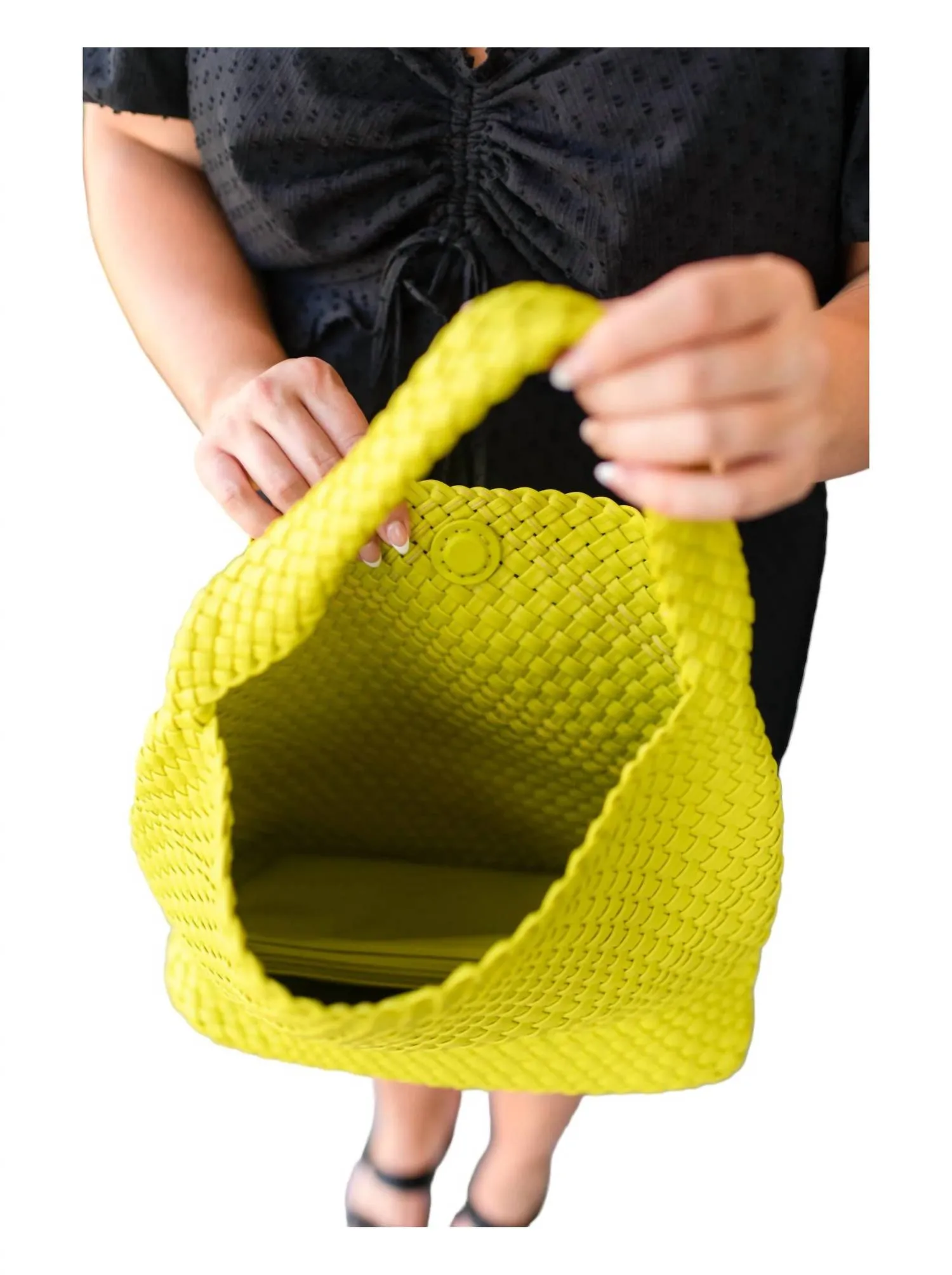 123 Amore - Women's Woven and Worn Tote Bag