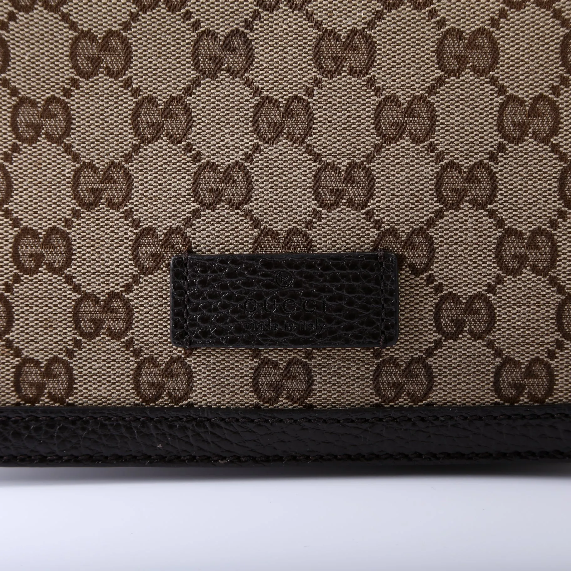 449172 GG Canvas Messenger