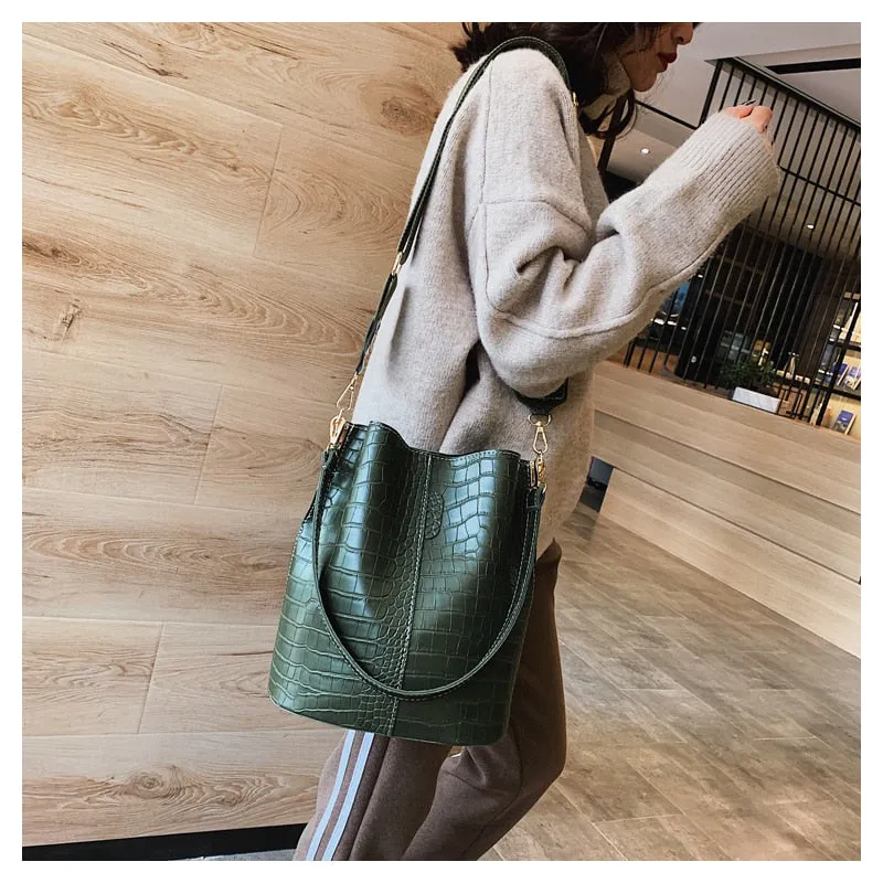 Croc Pattern Shoulder Handbag