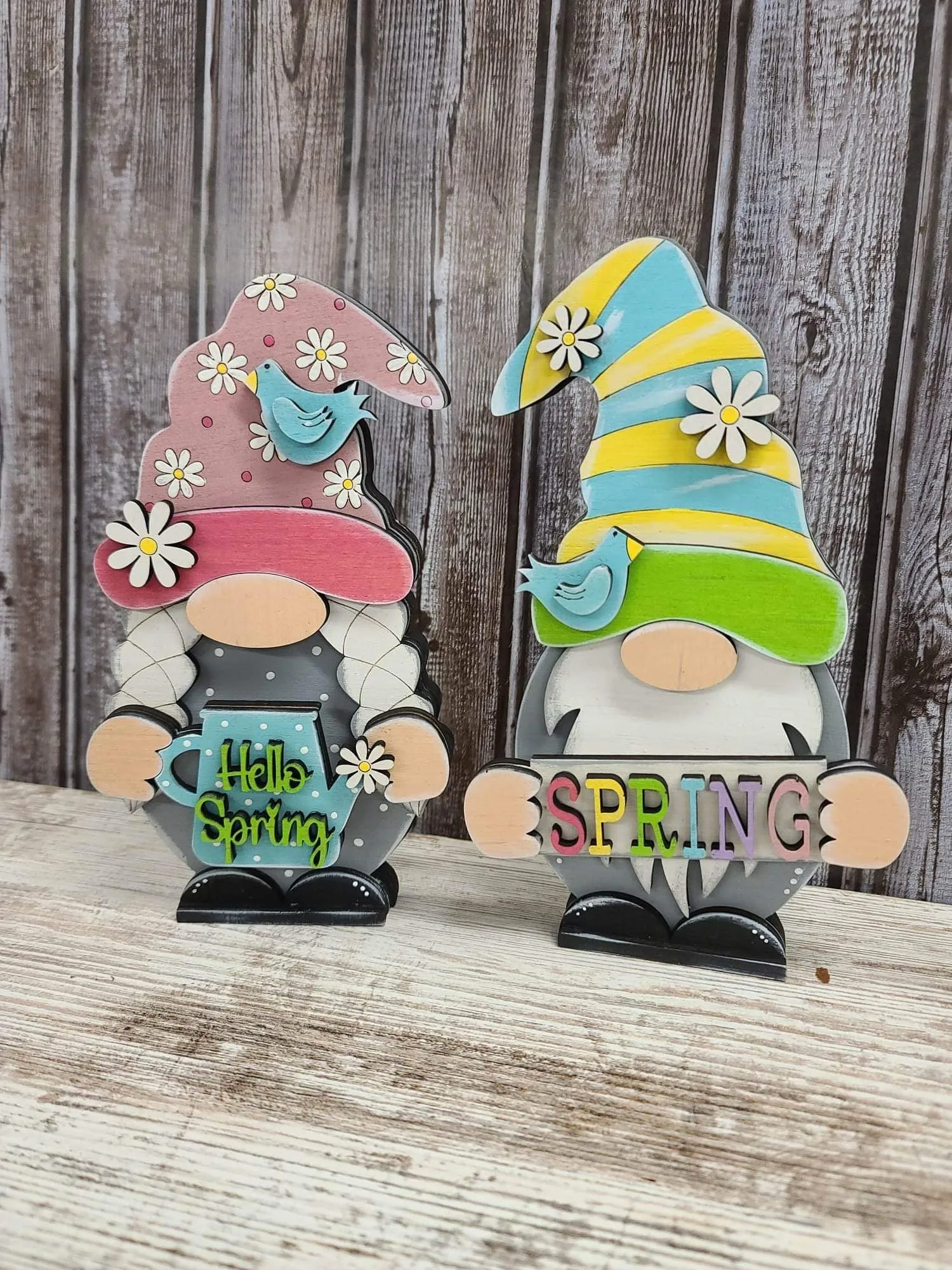 Spring interchangeable gnome arms and hats
